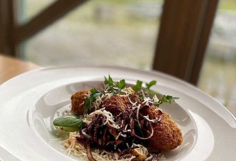 Ytterjärna Hotell & Konferens