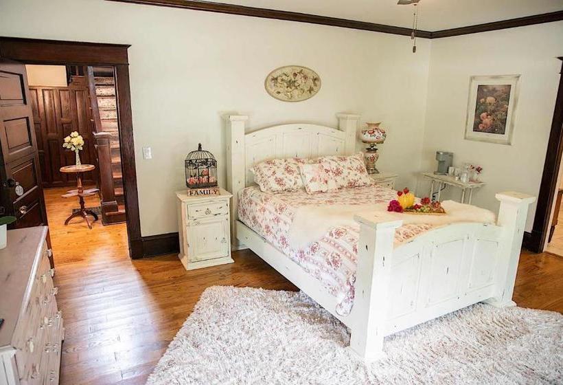 צימר Red Gate Inn