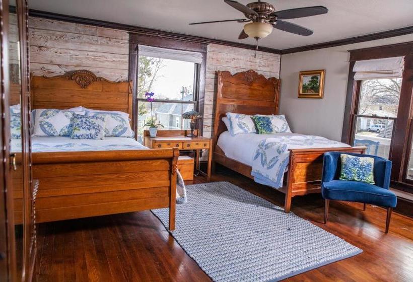 צימר Red Gate Inn