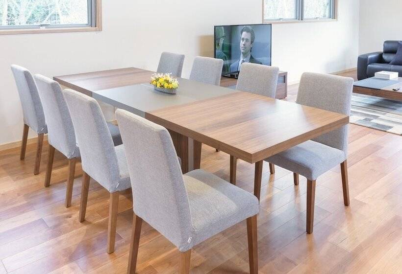 Bluebird Chalets By The Hakuba Collection