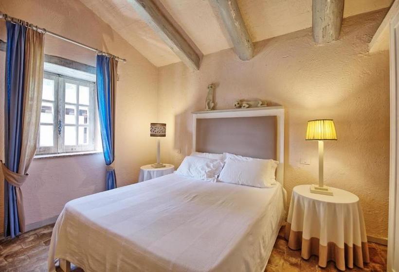 Villa Letizia By Posarellivillas