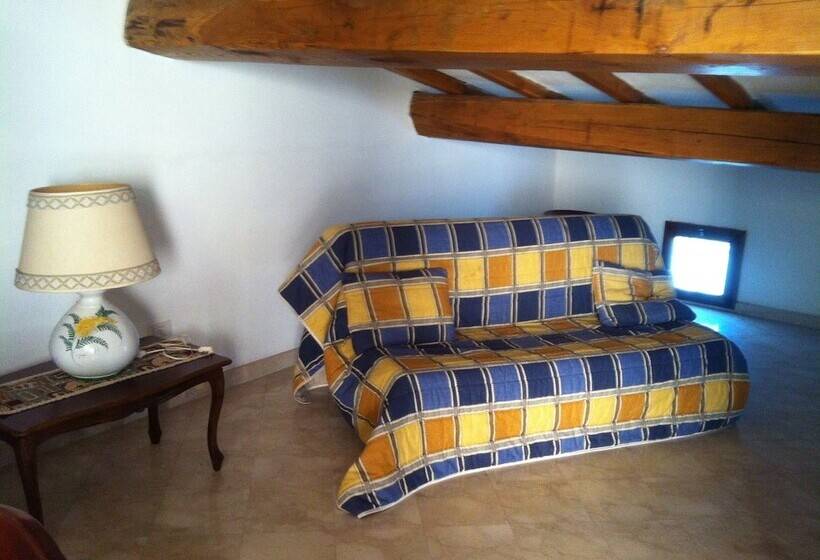 Cav Costa Degli Etruschi