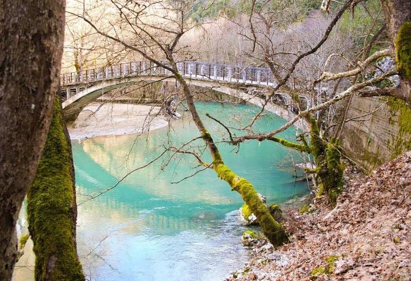 Dilofo Hotel Luxury Suites