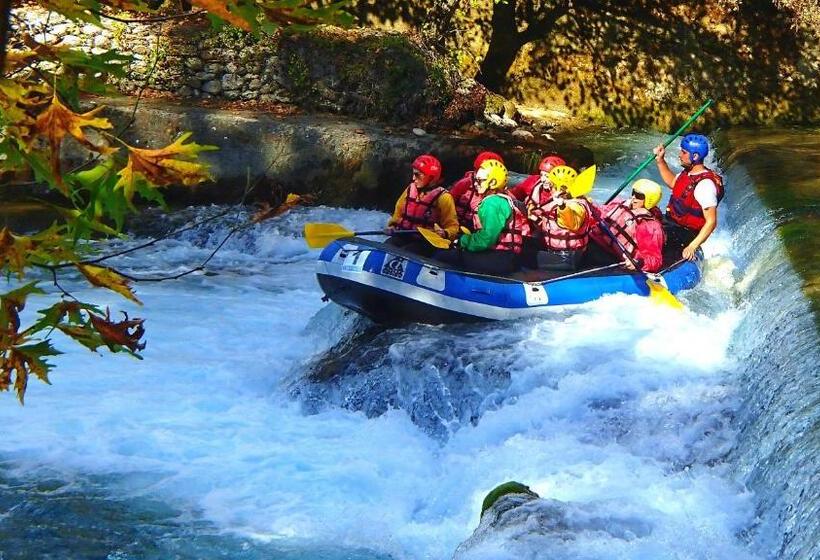 Dilofo Hotel Luxury Suites