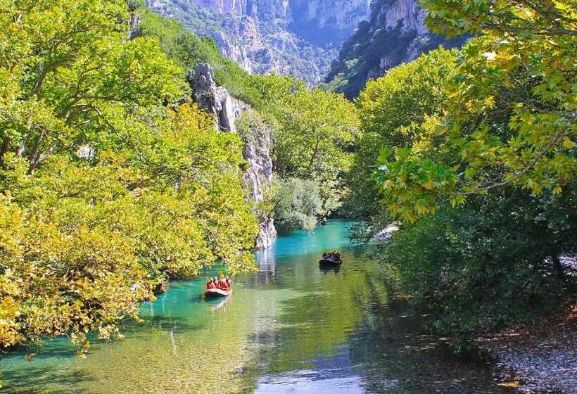 Dilofo Hotel Luxury Suites