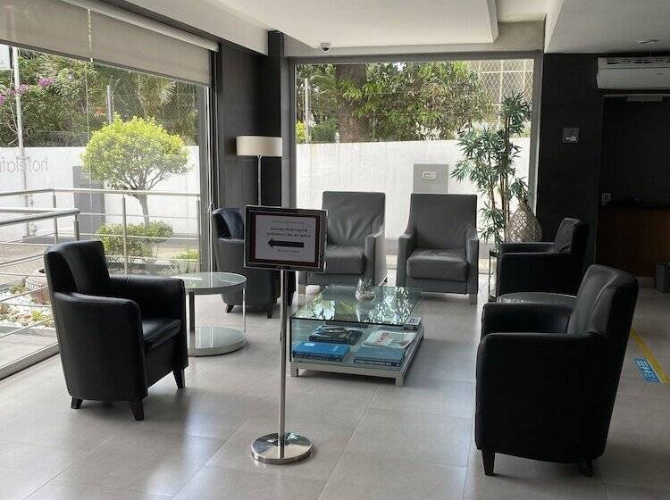 Отель Africa Maputo Business