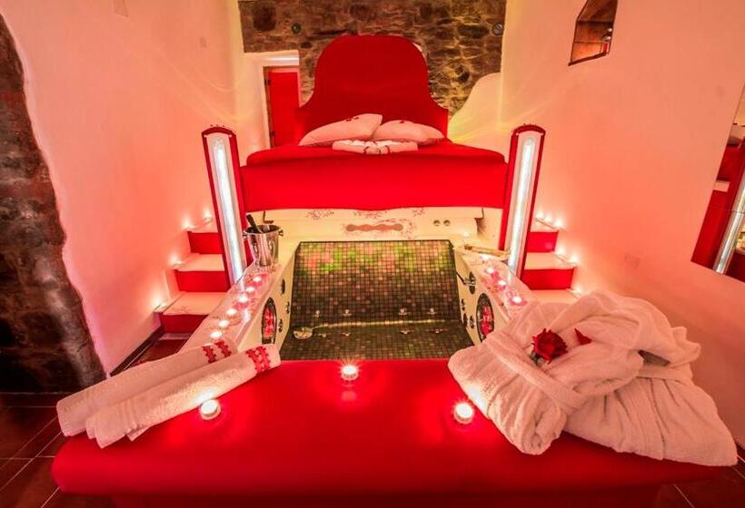 酒店 Agriturismo La Camporena