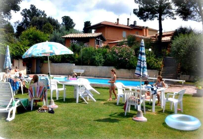 호텔 Agriturismo Menchetti