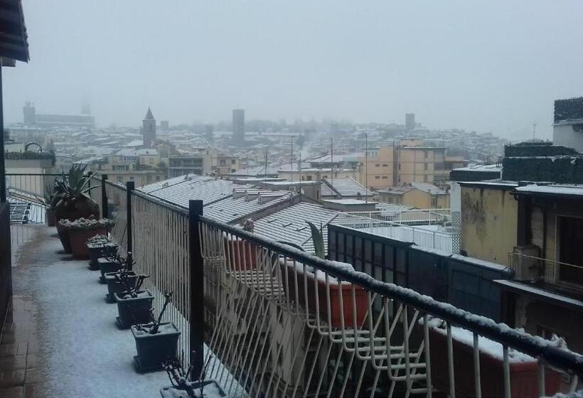 هتل B&b Cameracaffe Centro