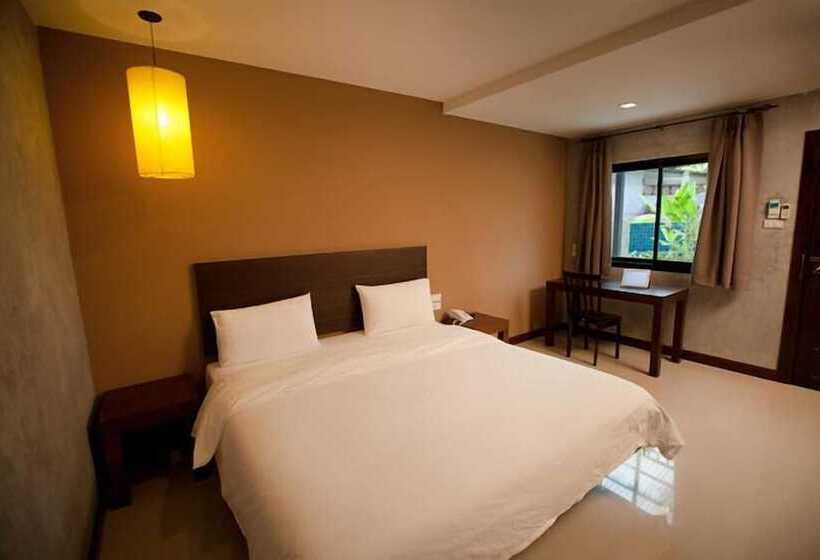 Отель Chalicha Resort