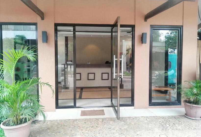 Отель Coron Ecolodge