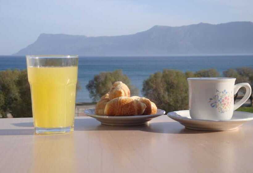 فندق Crystal Bay