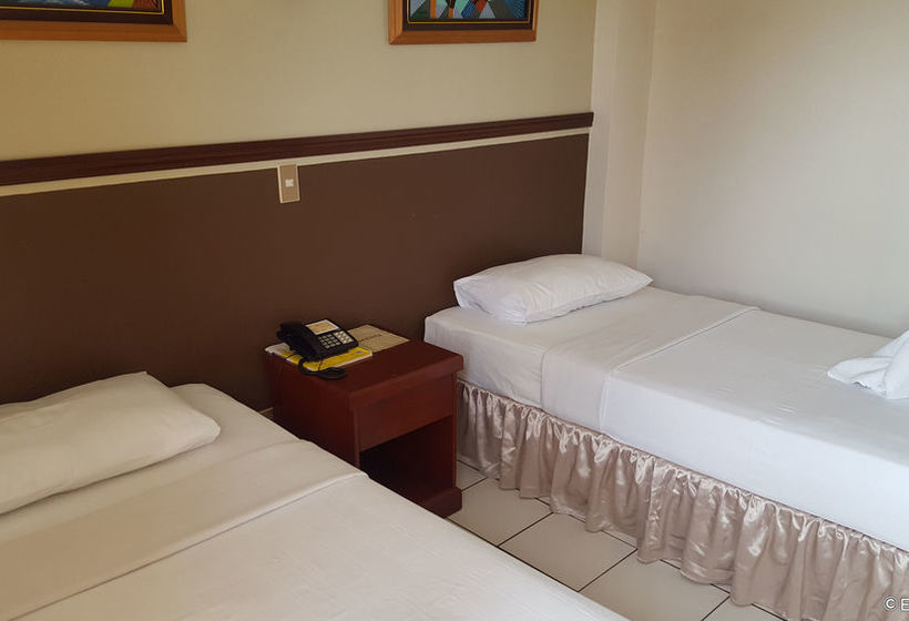 هتل Dumaguete Royal Suite Inn