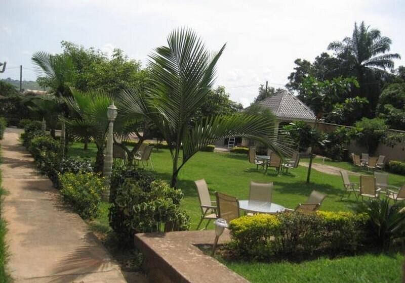 هتل Executive Airport