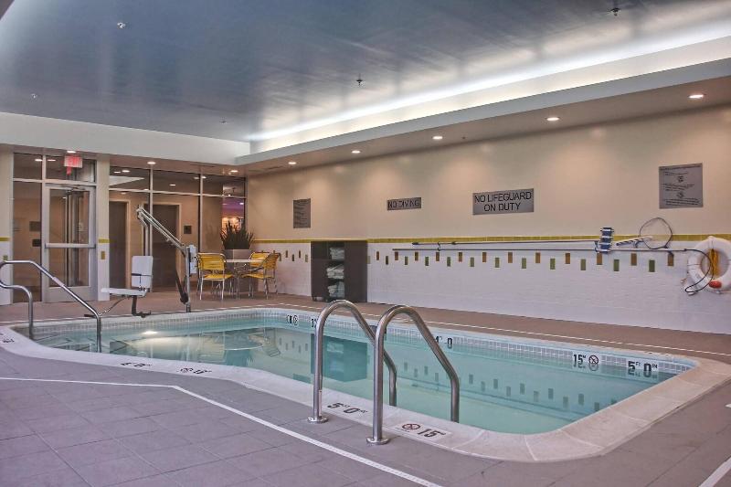 فندق Fairfield Inn & Suites By Marriott Reading Wyomissing