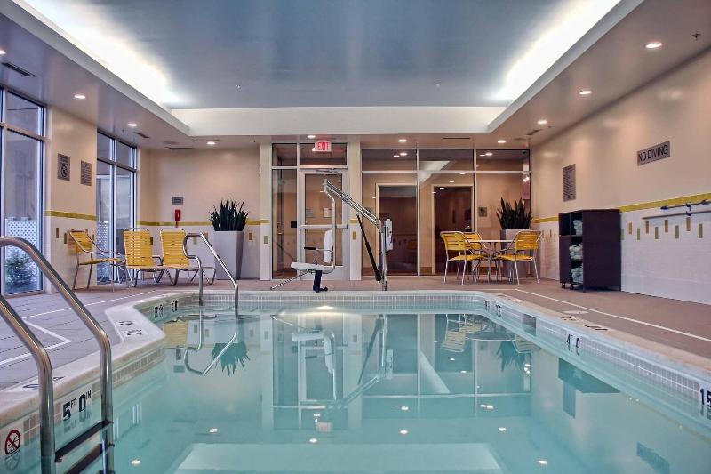 فندق Fairfield Inn & Suites By Marriott Reading Wyomissing