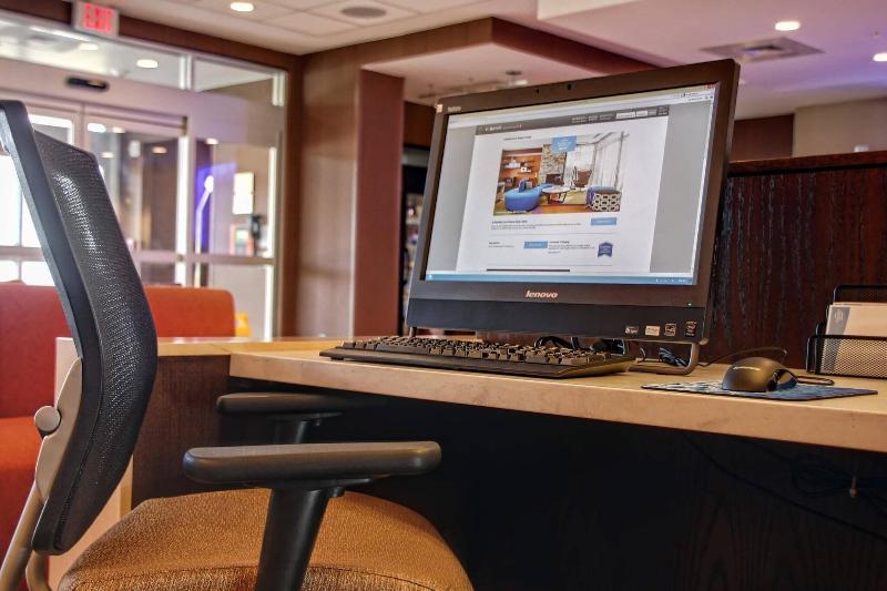 فندق Fairfield Inn & Suites By Marriott Reading Wyomissing