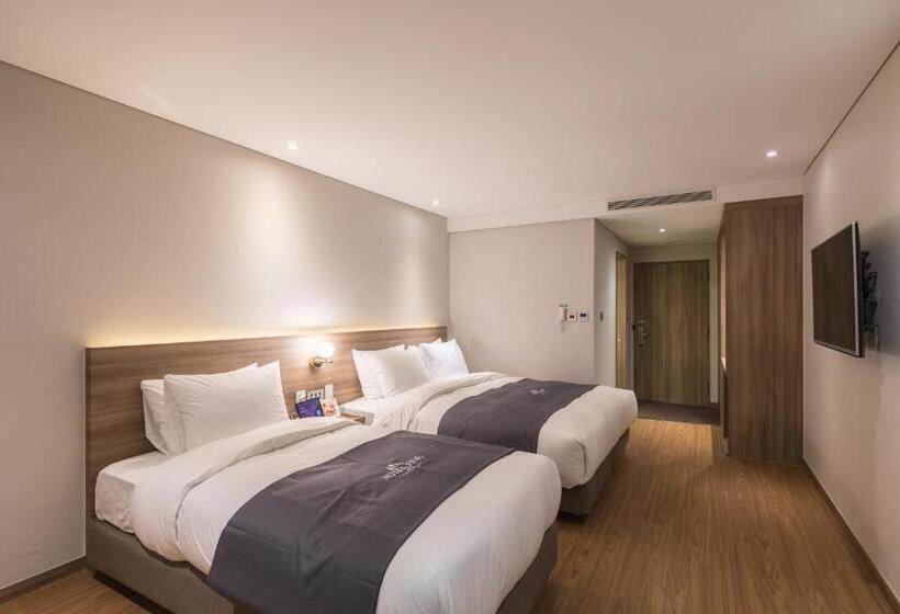 בית מלון כפרי Fine Jeju