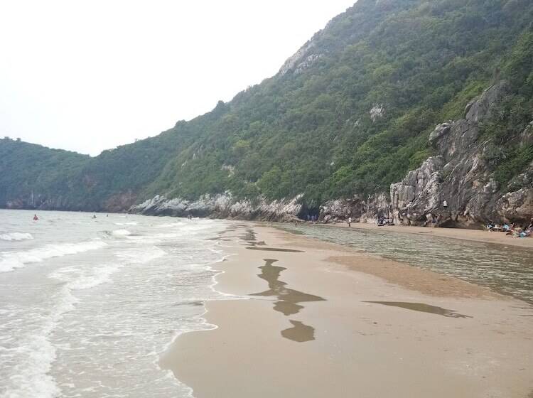 Szálloda Front Beach