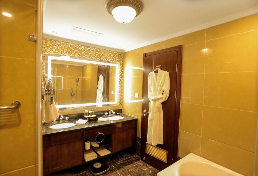 Отель Golden Tulip Addis Ababa