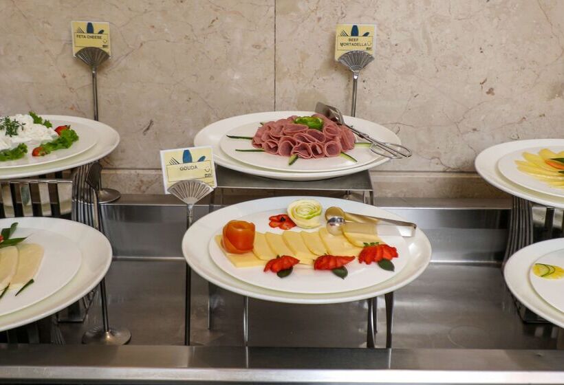 Отель Golden Tulip Addis Ababa