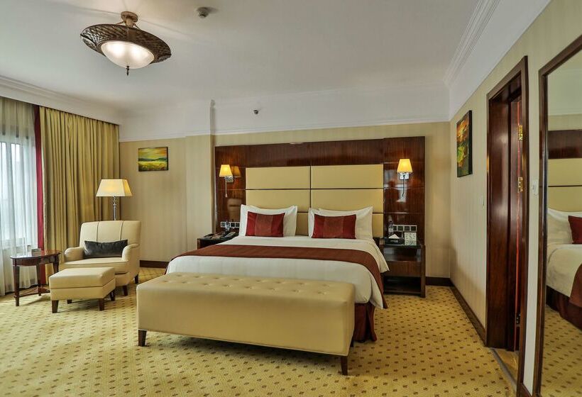 Отель Golden Tulip Addis Ababa