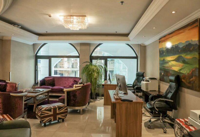 Отель Golden Tulip Addis Ababa