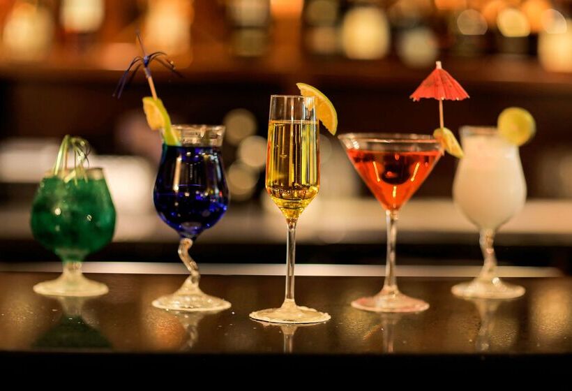 Отель Golden Tulip Addis Ababa