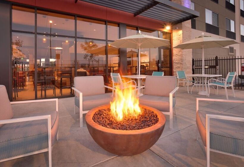 فندق Holiday Inn Express & Suites Phoenix West   Buckeye, An Ihg