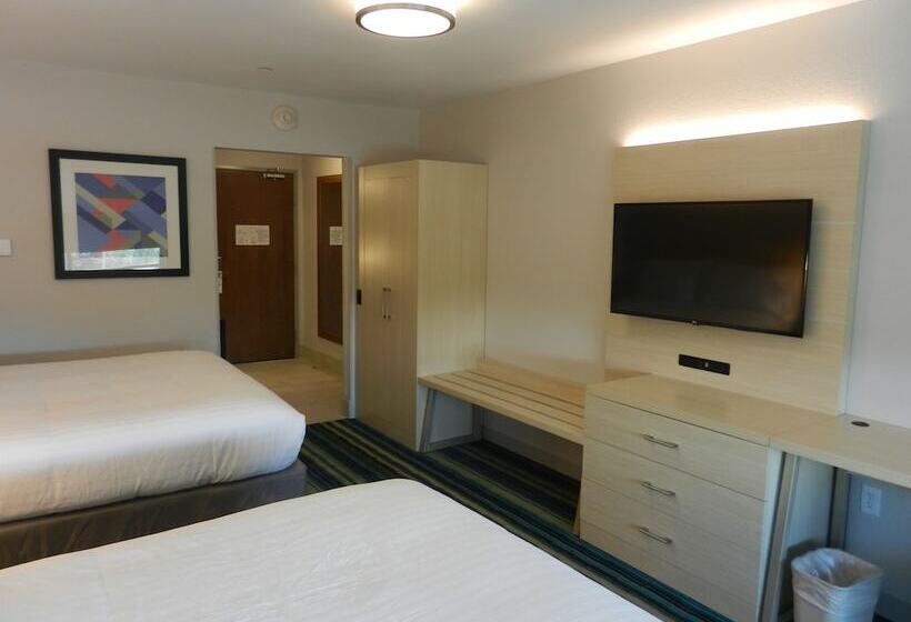 فندق Holiday Inn Express & Suites Phoenix West   Buckeye, An Ihg