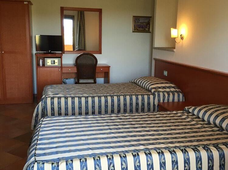 בית מלון כפרי Il Castello