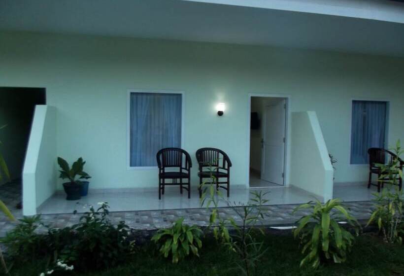 호텔 Komodo Boutique