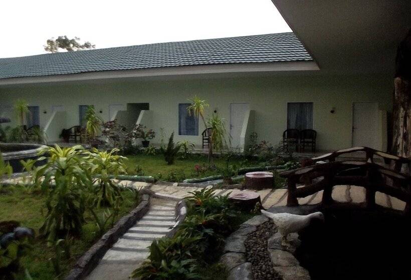 هتل Komodo Boutique