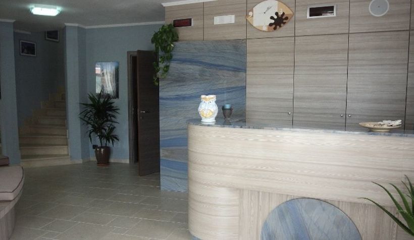 酒店 La Maison Rouge Resort