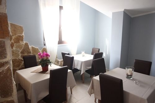 酒店 La Maison Rouge Resort