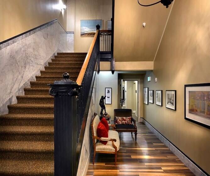 Отель Maison Yakima Tapestry Collection By Hilton