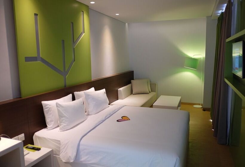 Hotelli Maxone S At Pemuda Jakarta