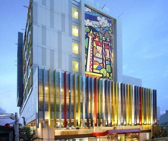 Hotelli Maxone S At Pemuda Jakarta