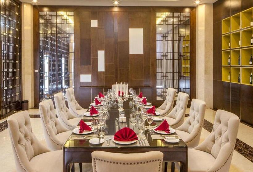 هتل Muong Thanh Luxury Nhat Le