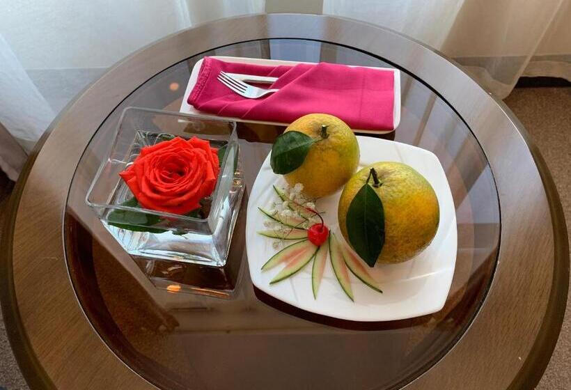 هتل Muong Thanh Luxury Nhat Le