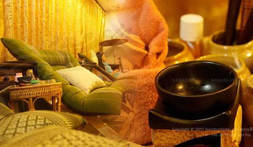 호텔 Nana Buri