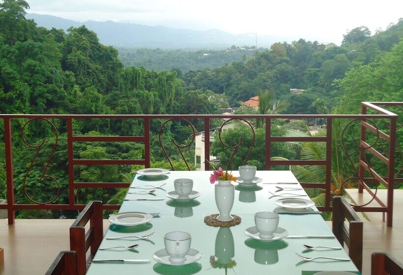 호텔 Nature Walk Resort