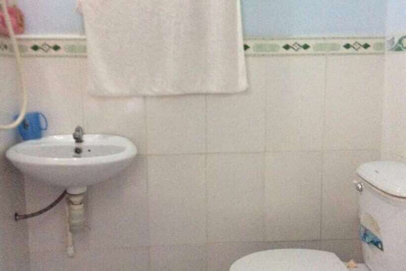 Отель Phuong Hang Guesthouse