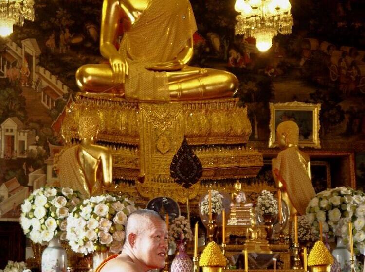 Отель Reverie Siam