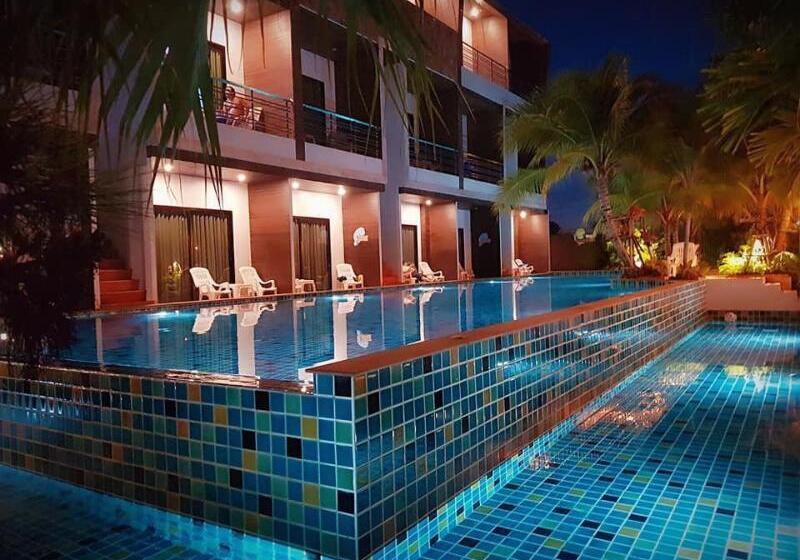 בית מלון כפרי Rimnatee Resort Trang