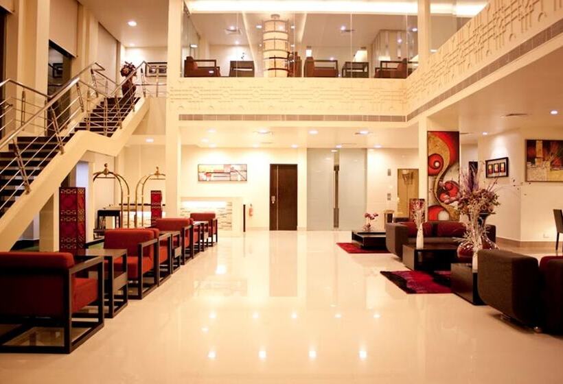 فندق Sara Regency