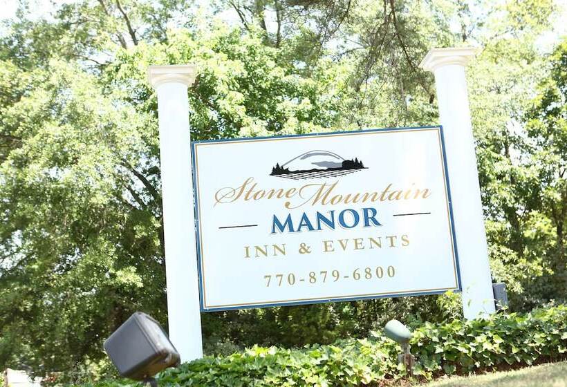 فندق Stone Mountain Manor