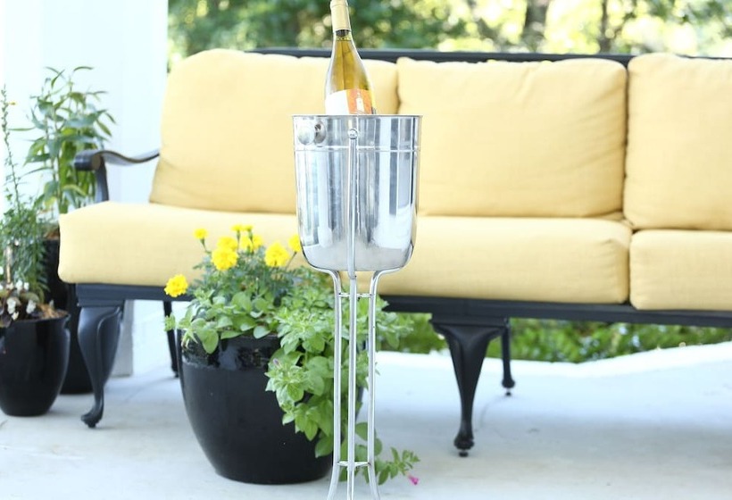 فندق Stone Mountain Manor