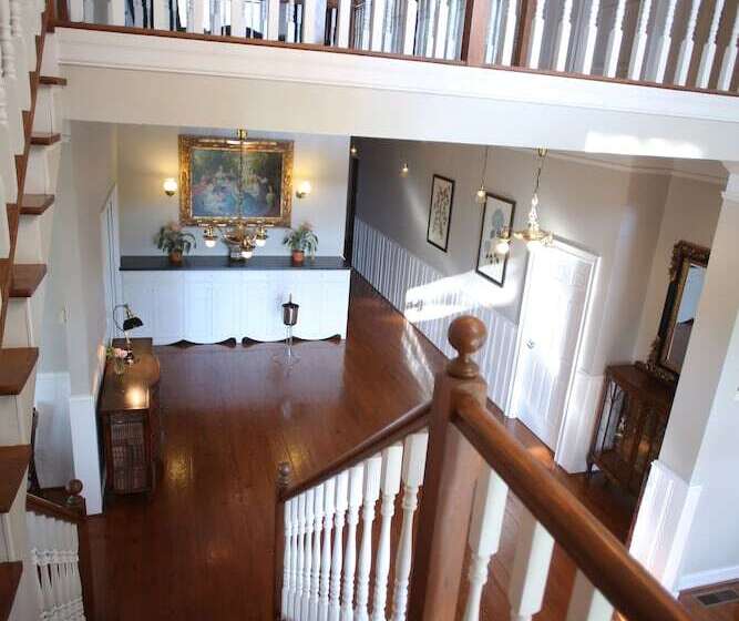 فندق Stone Mountain Manor