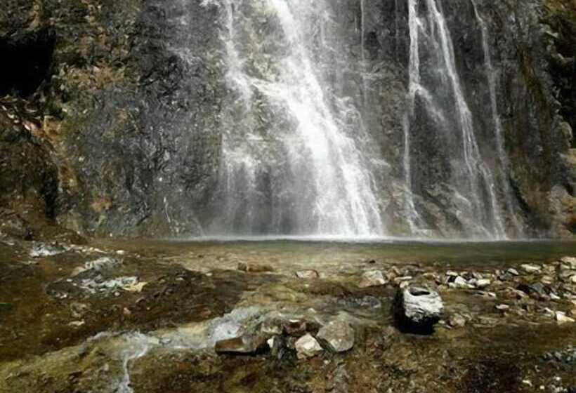 בית מלון כפרי Vecchia America